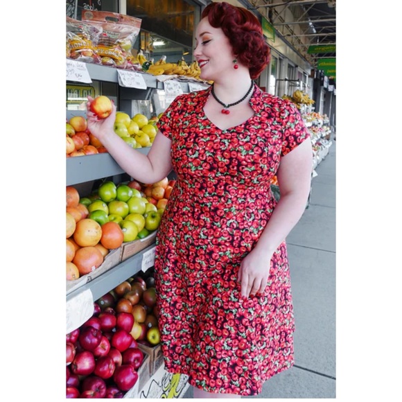 Cherry Velvet brand Jacqueline - Fresh Picked - Apple Dress 3X - Picture 3 of 6